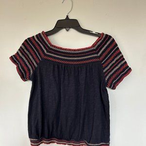 Navy BLue Bubble Hem t shirt with Embroidered stretchty sleaves, neckline & hem